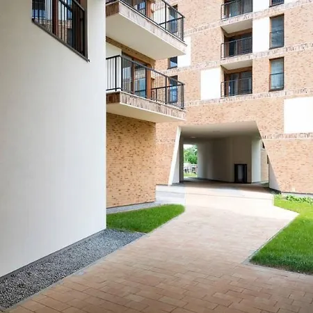 River View In Apartment *